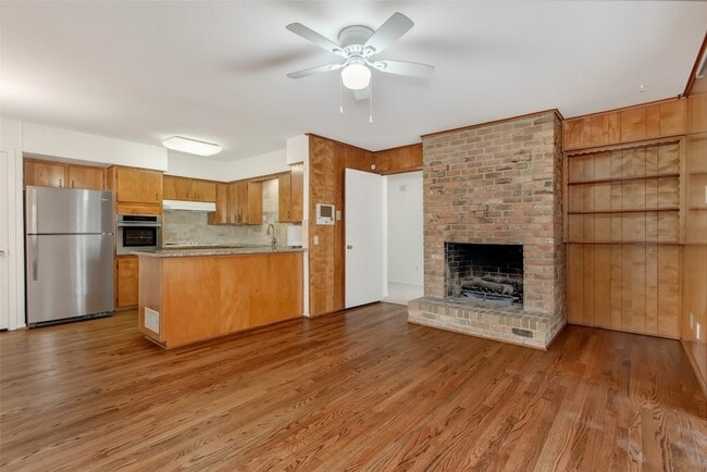 Building Photo - 7505 Brentcove Cir