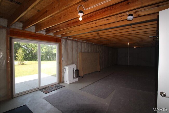 Building Photo - 117 Prairie Wind Dr