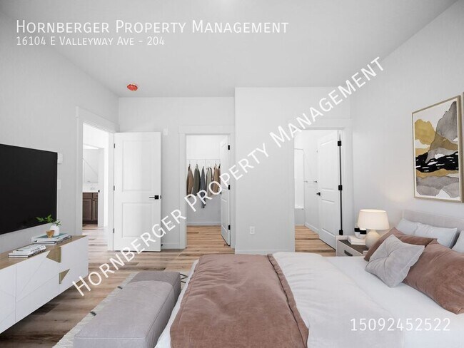 Building Photo - 16104 E Valleyway Ave