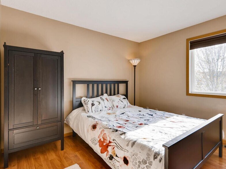 Building Photo - 15587 Flight Way