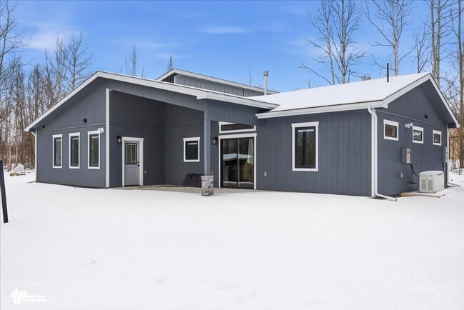 Building Photo - Fully ADA Accessible Home!