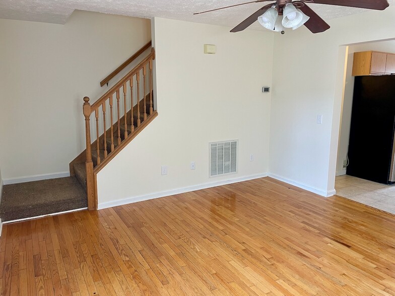 Building Photo - 30 True Way Ln