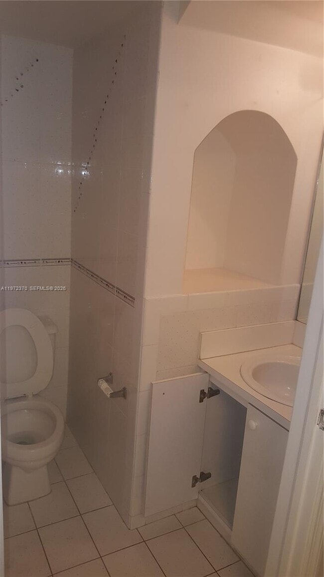 Building Photo - 8755 SW 152nd Ave