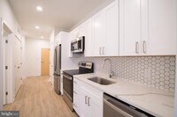 Building Photo - 1325 N Lee St
