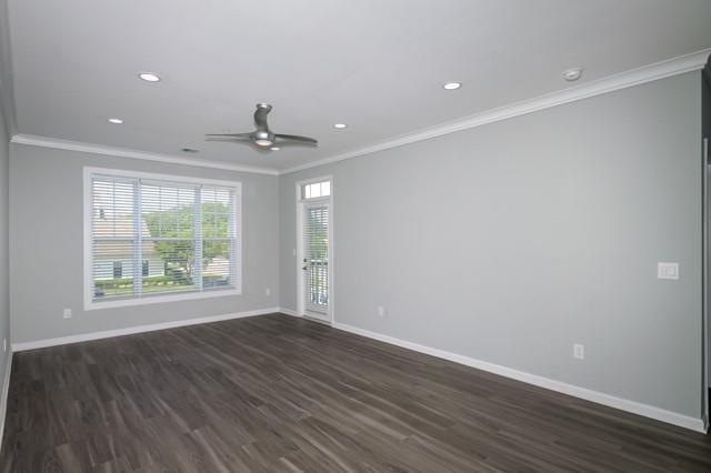 Building Photo - 1 Charles Pond Dr