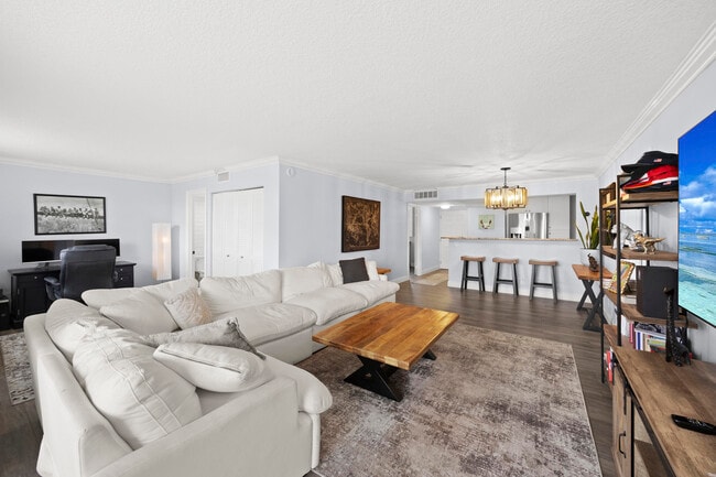 Building Photo - 5301 NW 2nd Ave