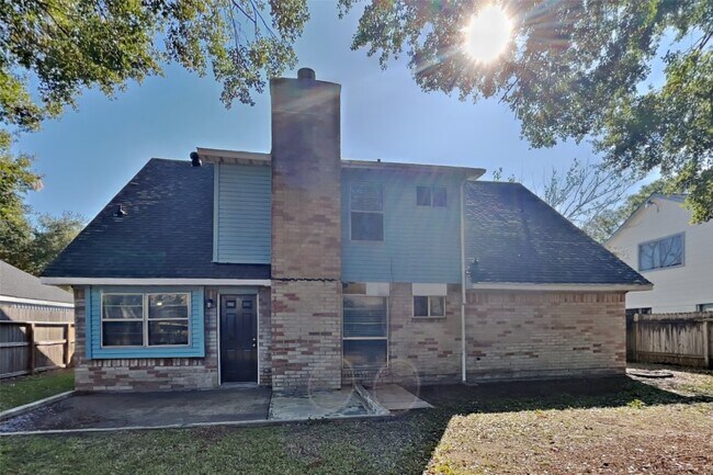 Building Photo - 10018 Rippling Fields Dr