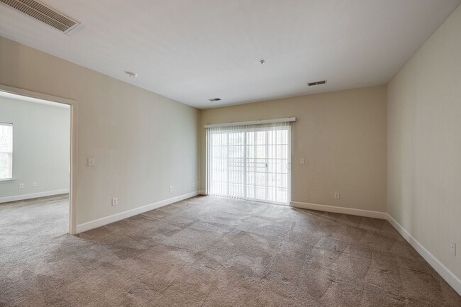 Building Photo - 8045 Bienville Dr