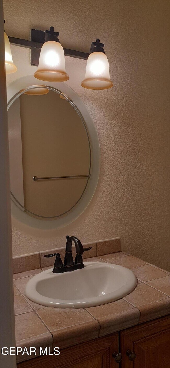 Building Photo - 5466 Buffalo Creek Dr