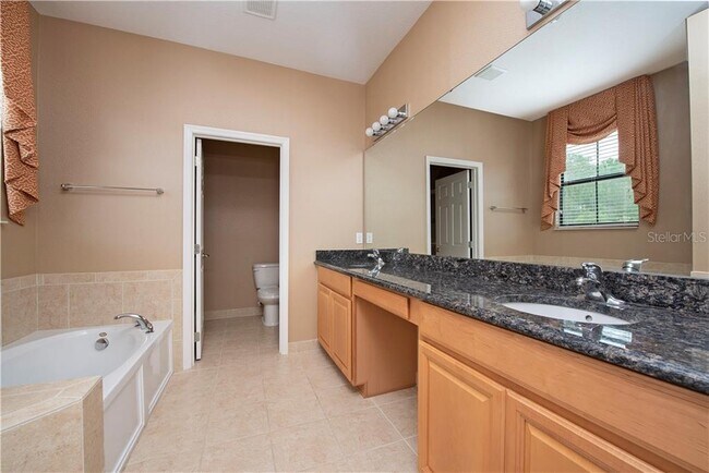 Building Photo - 1467 Portofino Meadows Blvd
