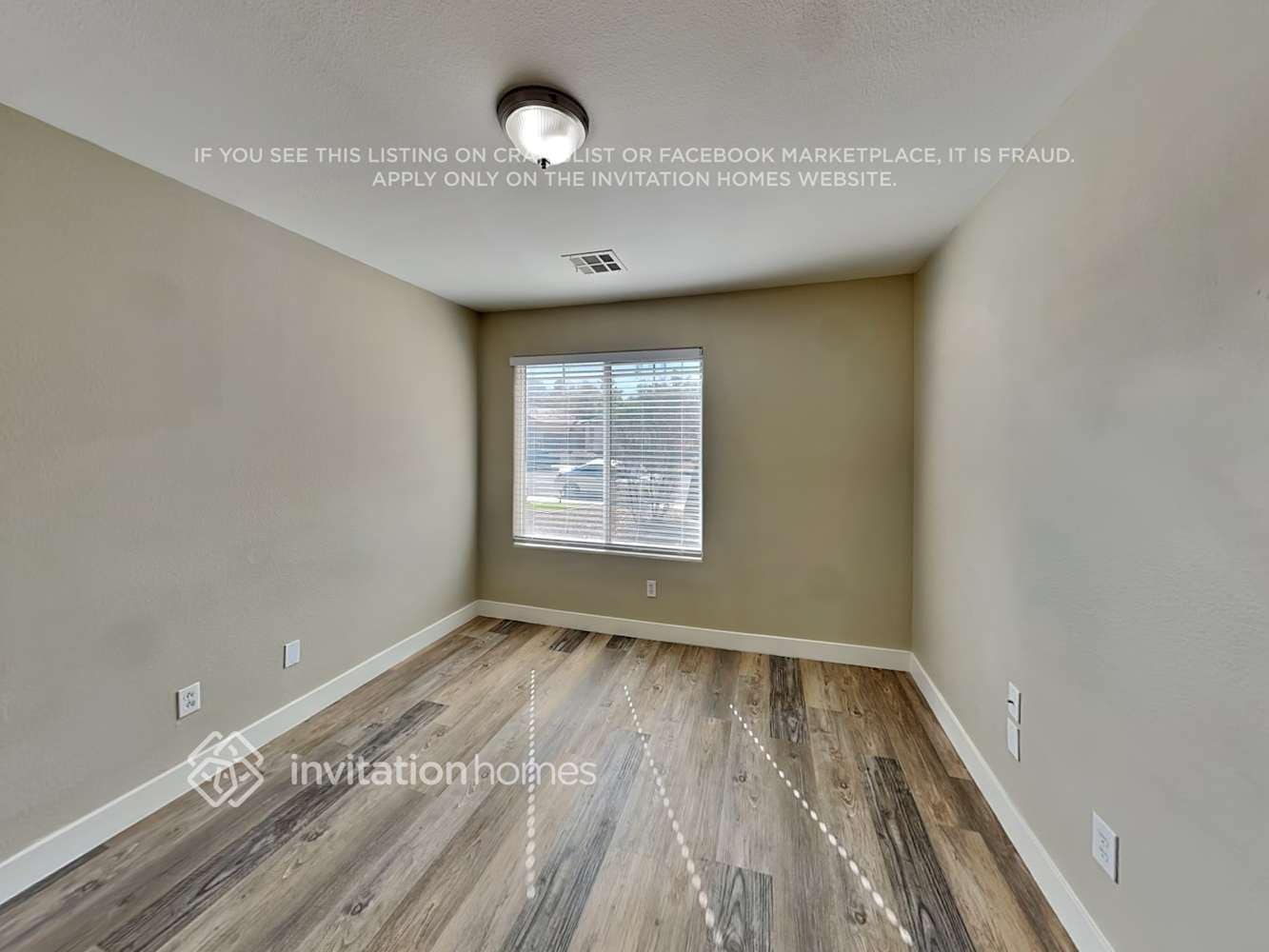 Building Photo - 426 Waterbrook Dr