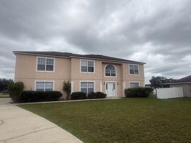 Primary Photo - LARGE Single family home in Poinciana