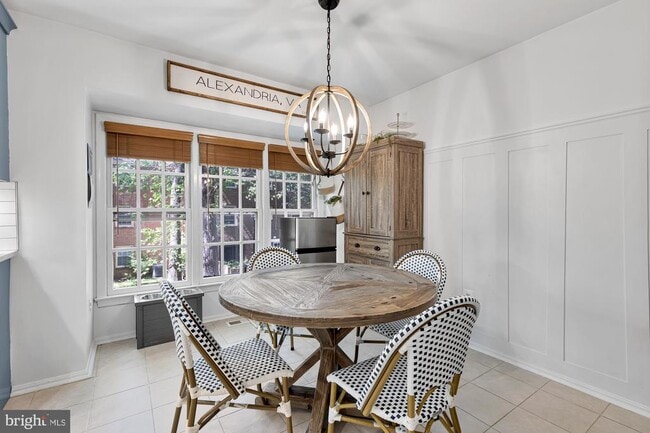 Building Photo - 5144 Woodmire Ln