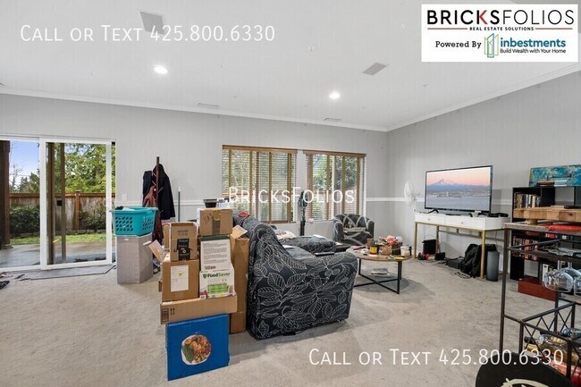 Building Photo - 11435 79th Way NE