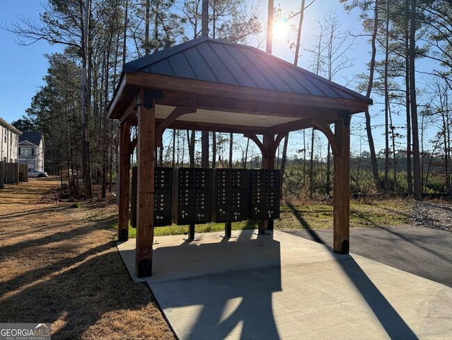 Building Photo - 15 Silverbell Ln NW