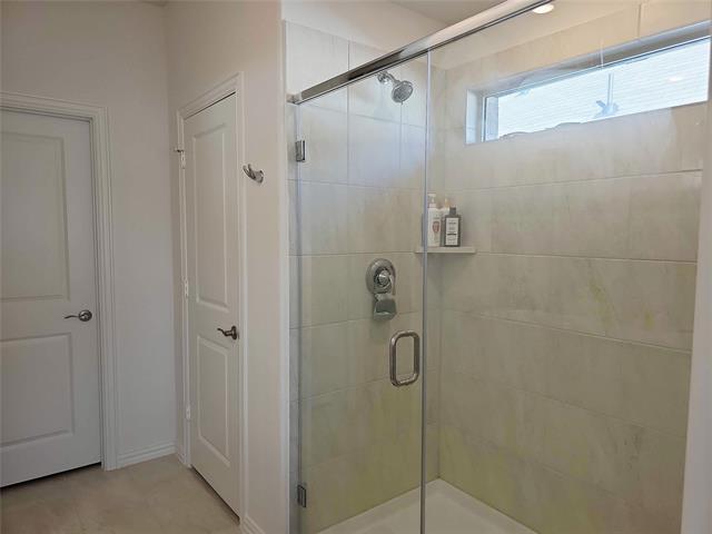 Building Photo - 511 Stagg St