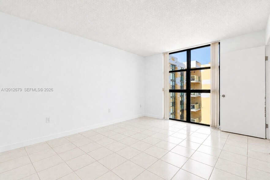 Building Photo - 11750 SW 18th St