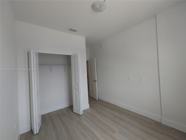 Building Photo - 34468 SW 191st Ct