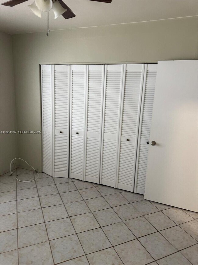 Building Photo - 6856 Abbott Ave