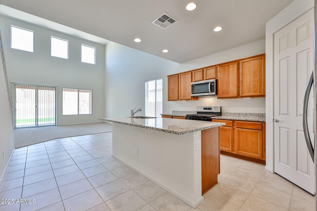 Building Photo - 7172 W Bent Tree Dr
