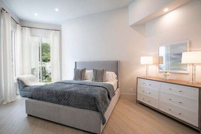 Building Photo - 126 Sunset Cove Ln