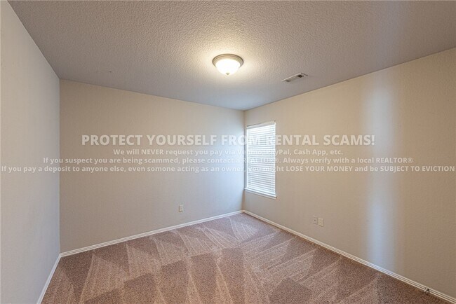 Building Photo - 1137 S Holland Dr