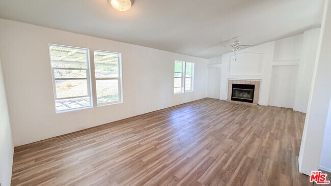Building Photo - 25120 Charina Ln