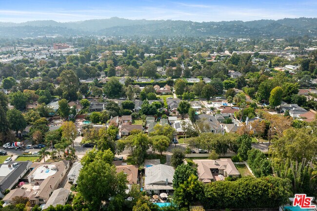 Building Photo - 12237 Hesby St