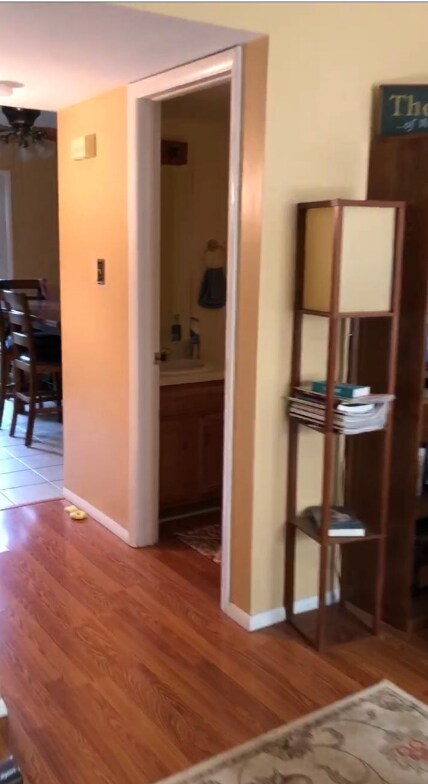 1/2 bath - 935 West Whitehall Road