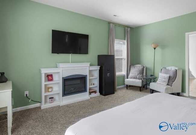 Building Photo - 123 Barn Trail Way