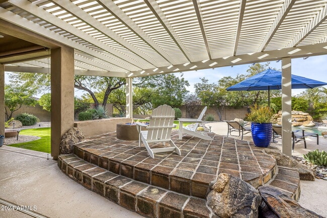 Building Photo - 10912 E Butherus Dr