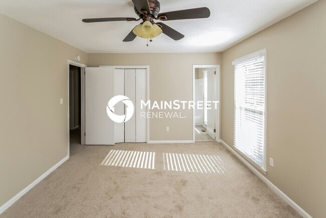 Building Photo - 3 Bedroom Pet-Friendly Home in Birmingham,...