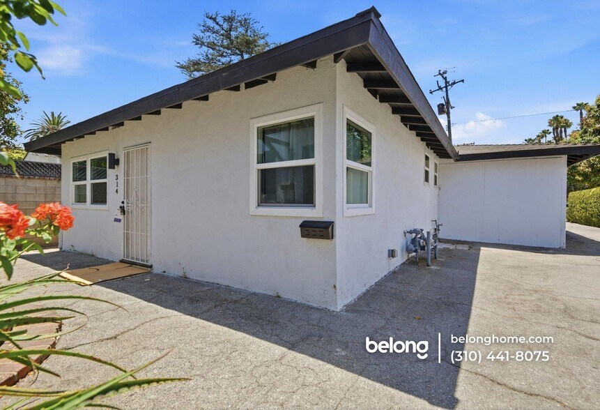 Building Photo - 314 S Santa Anita Ave