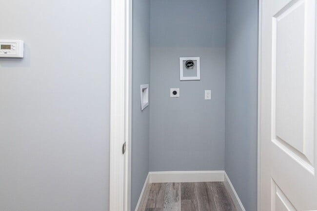 Building Photo - College Hill- New Construction! Stunning 3...