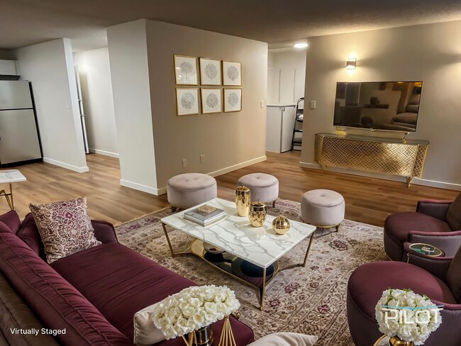Primary Photo - Spacious and Modern 1 Bedroom Located near...