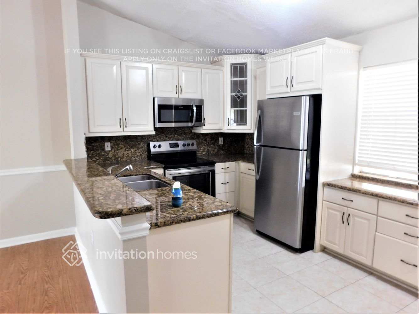 Building Photo - 851 NW 99th Ave