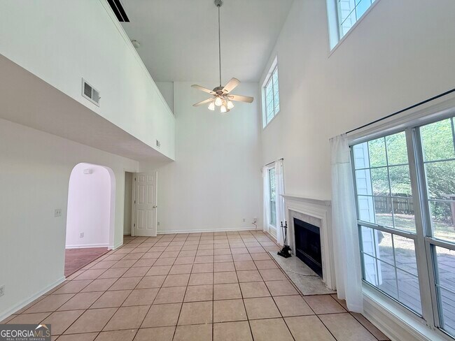 Building Photo - 2700 Woodbine Hill Way NW