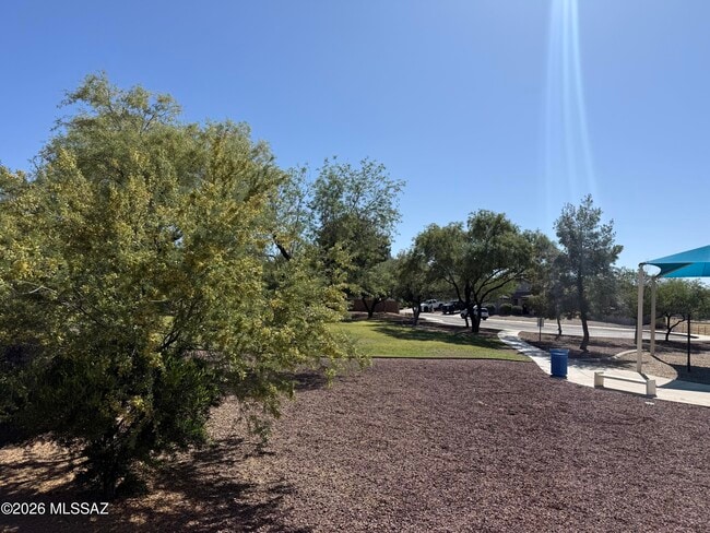 Building Photo - 8829 N Sherry Cervi Wy