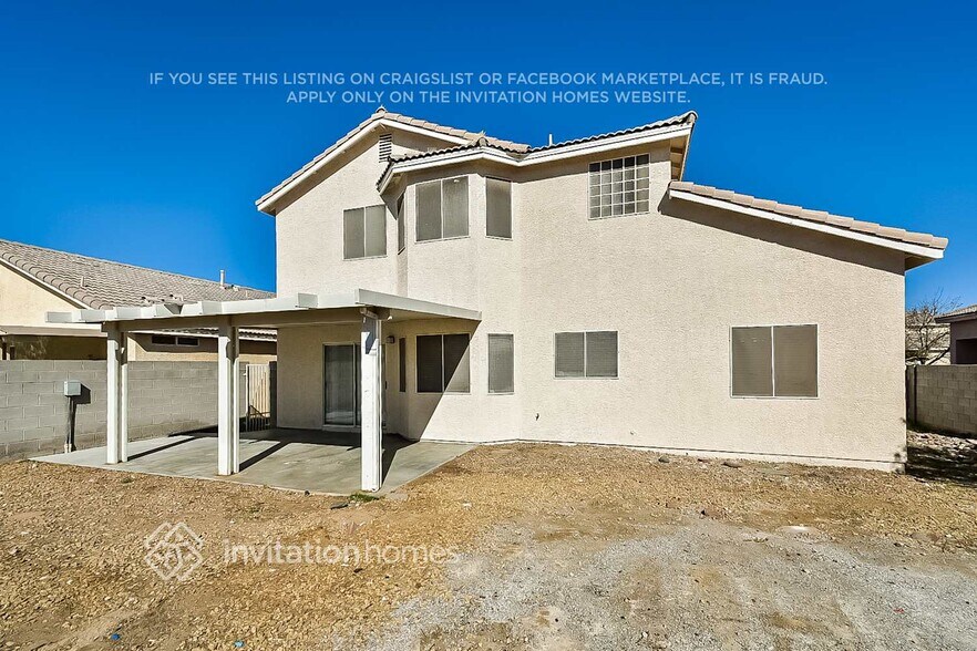 Building Photo - 3401 Vista Springs Way