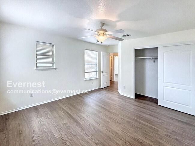 Building Photo - 1303 Casa Blanca Cove