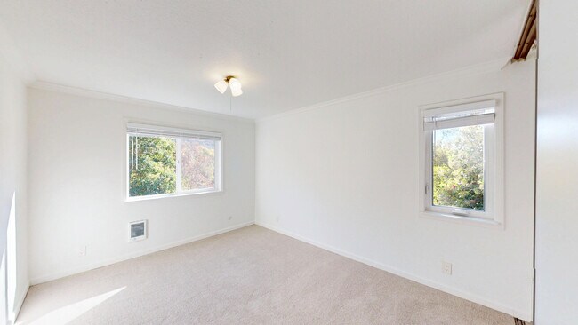 Building Photo - 481 Ignacio Blvd