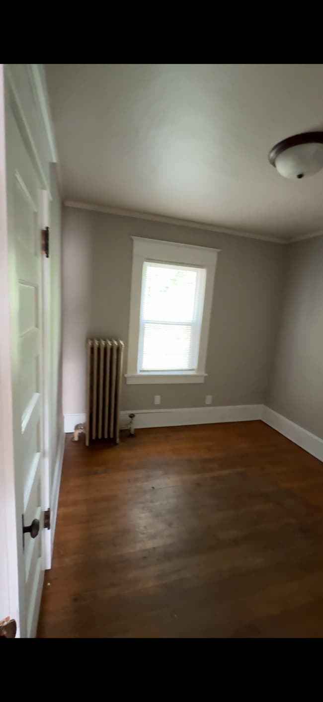 Building Photo - 733 Wright St