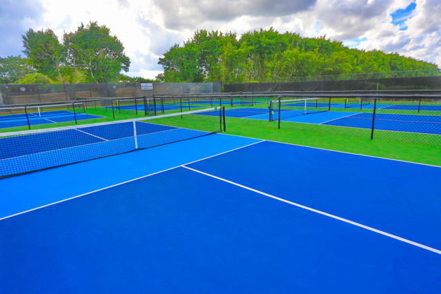 Building Photo - 7240 Cataluna Cir