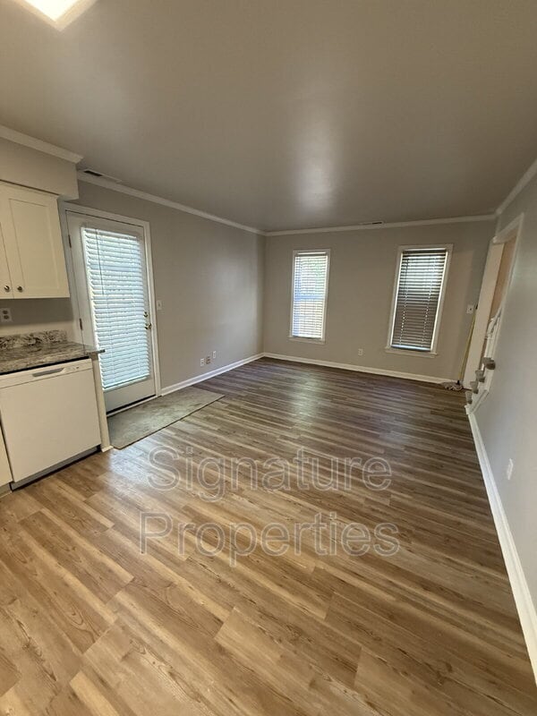 Building Photo - 508 Mulligan Dr