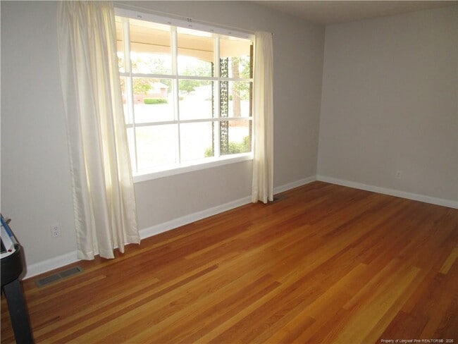 Building Photo - 2516 Cumberland Rd