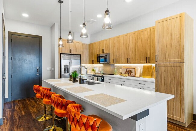 Building Photo - 9127 Research Blvd