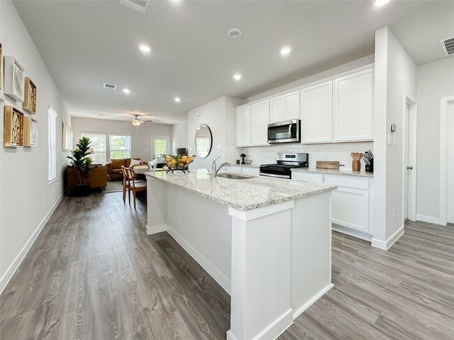 Building Photo - 164 Valiant Ridge Trail