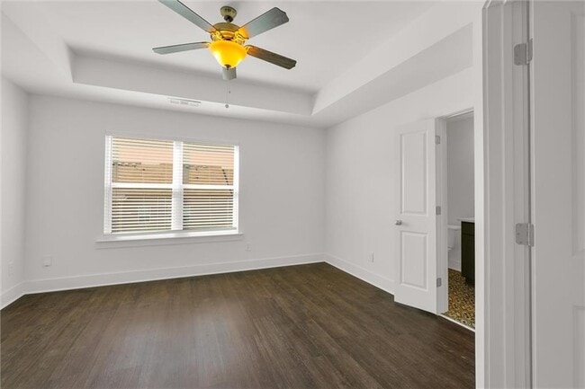 Building Photo - 6433 Scudders Dr