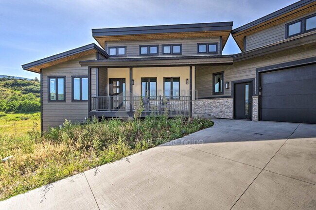 Building Photo - 30610 Boot Ct