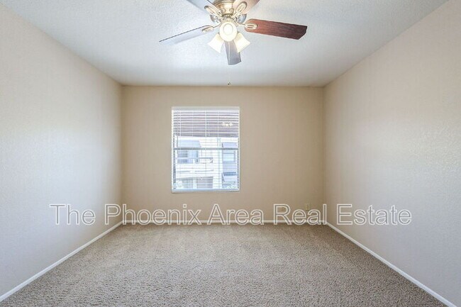 Building Photo - 16657 E Gunsight Dr
